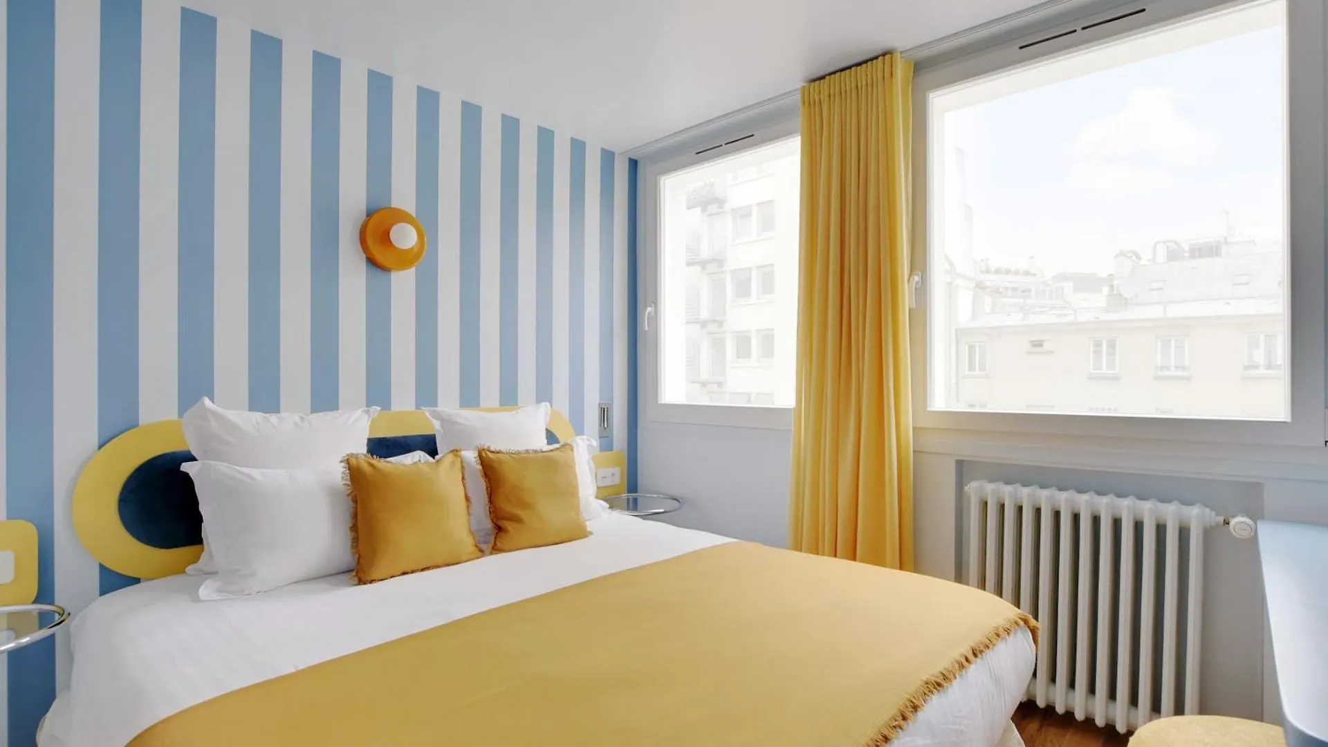 Paris Home Collection - Serviced Apartments Champs-Elysees - Rue De Ponthieu