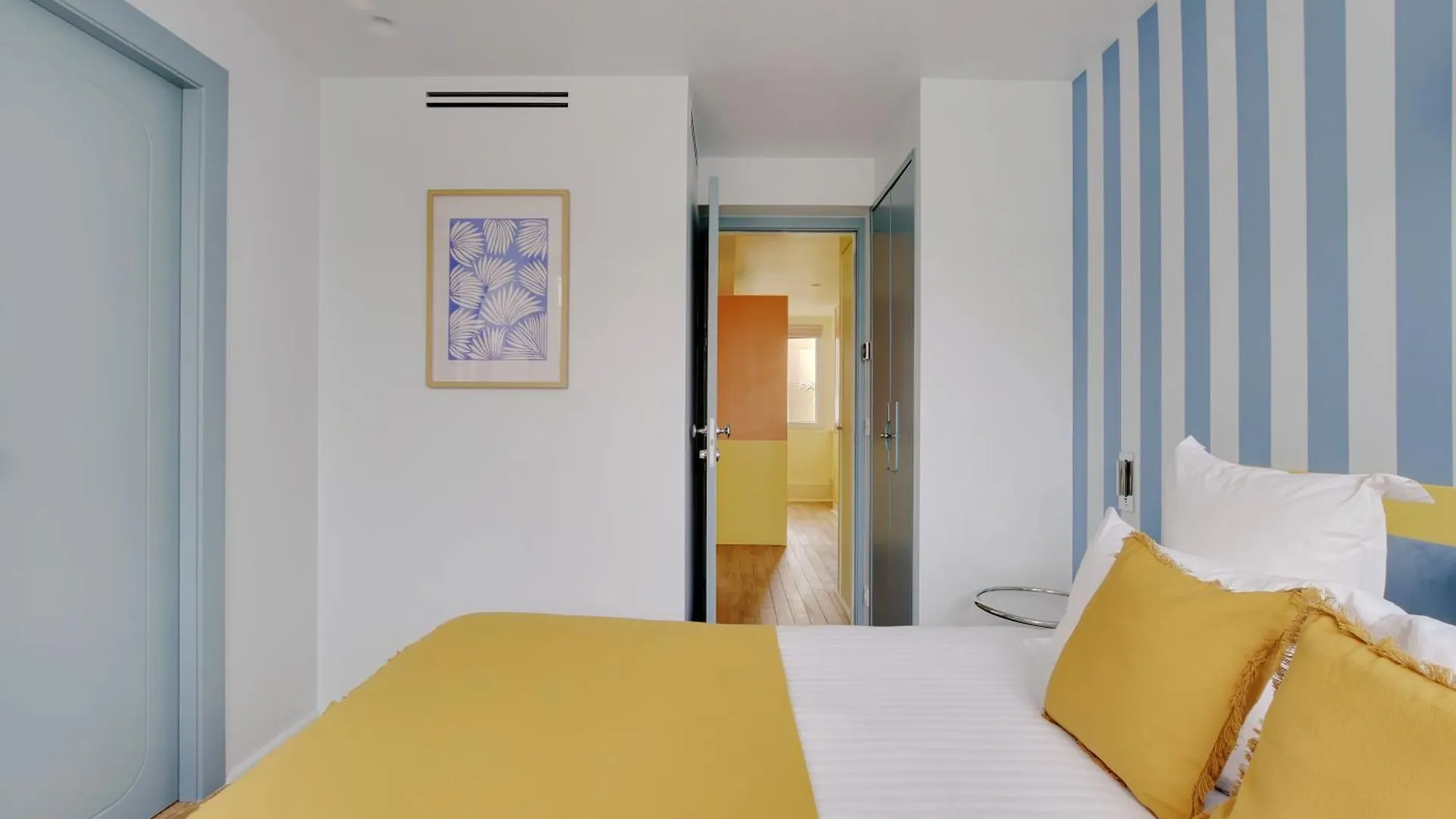 Paris Home Collection - Serviced Apartments Champs-Elysees - Rue De Ponthieu 0*,