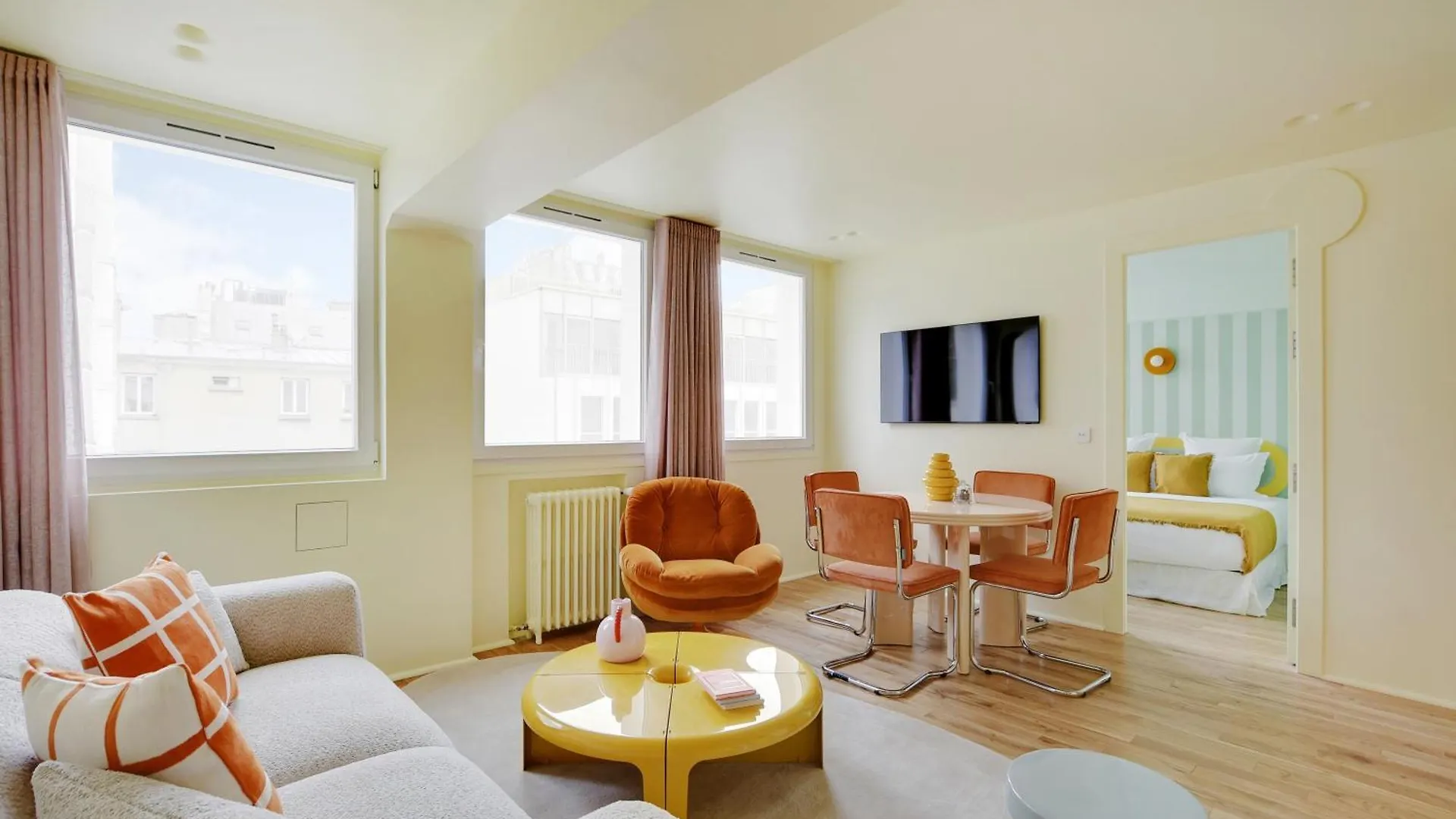 Paris Home Collection - Serviced Apartments Champs-Elysees - Rue De Ponthieu