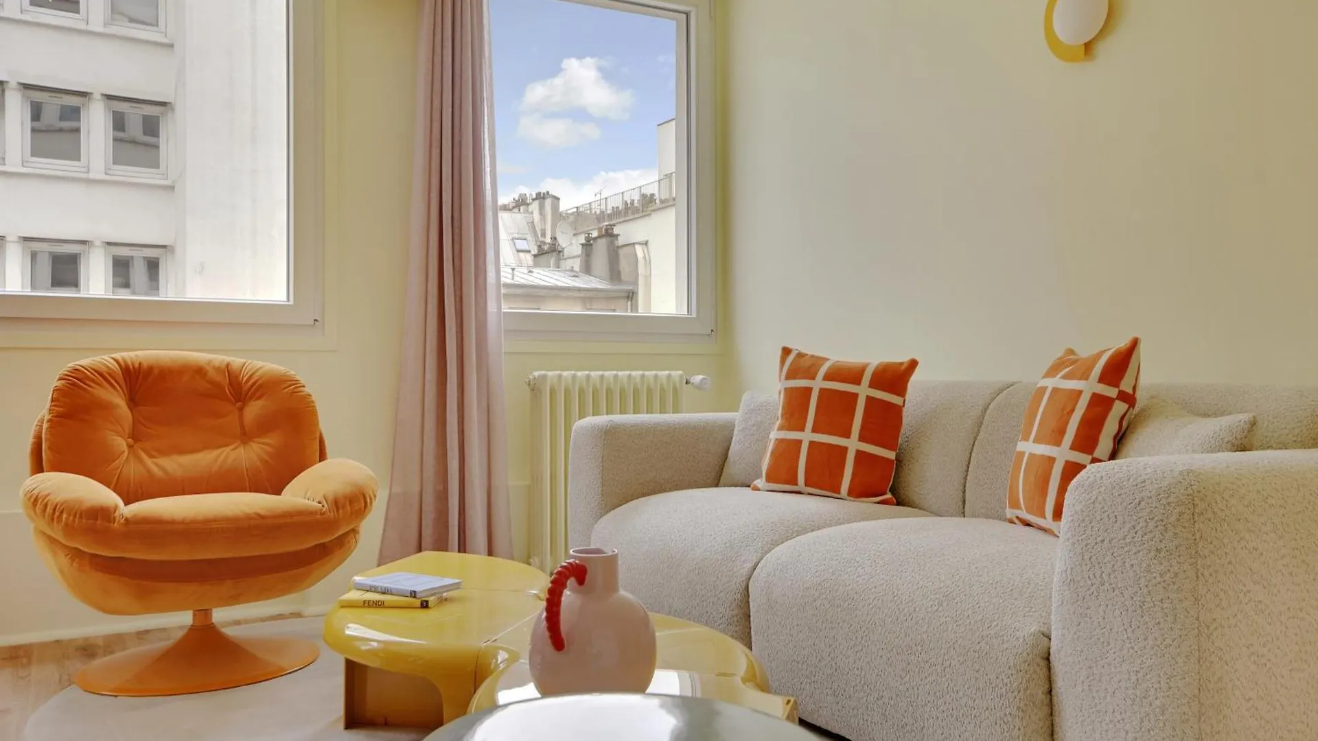 Paris Home Collection - Serviced Apartments Champs-Elysees - Rue De Ponthieu 0*,