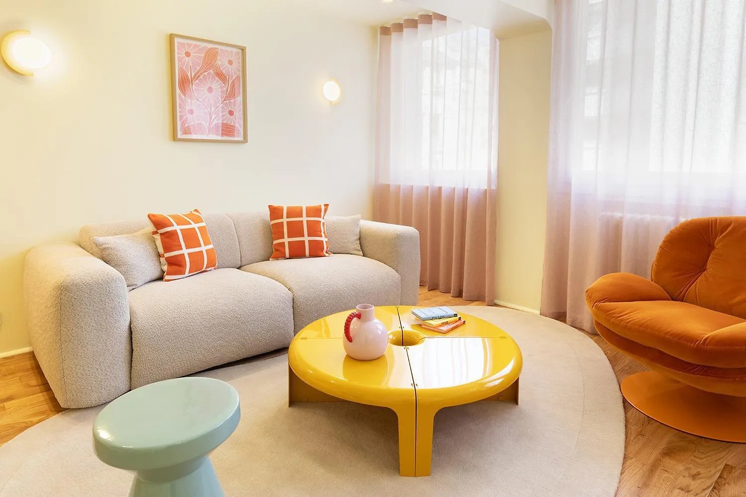Paris Home Collection - Serviced Apartments Champs-Elysees - Rue De Ponthieu
