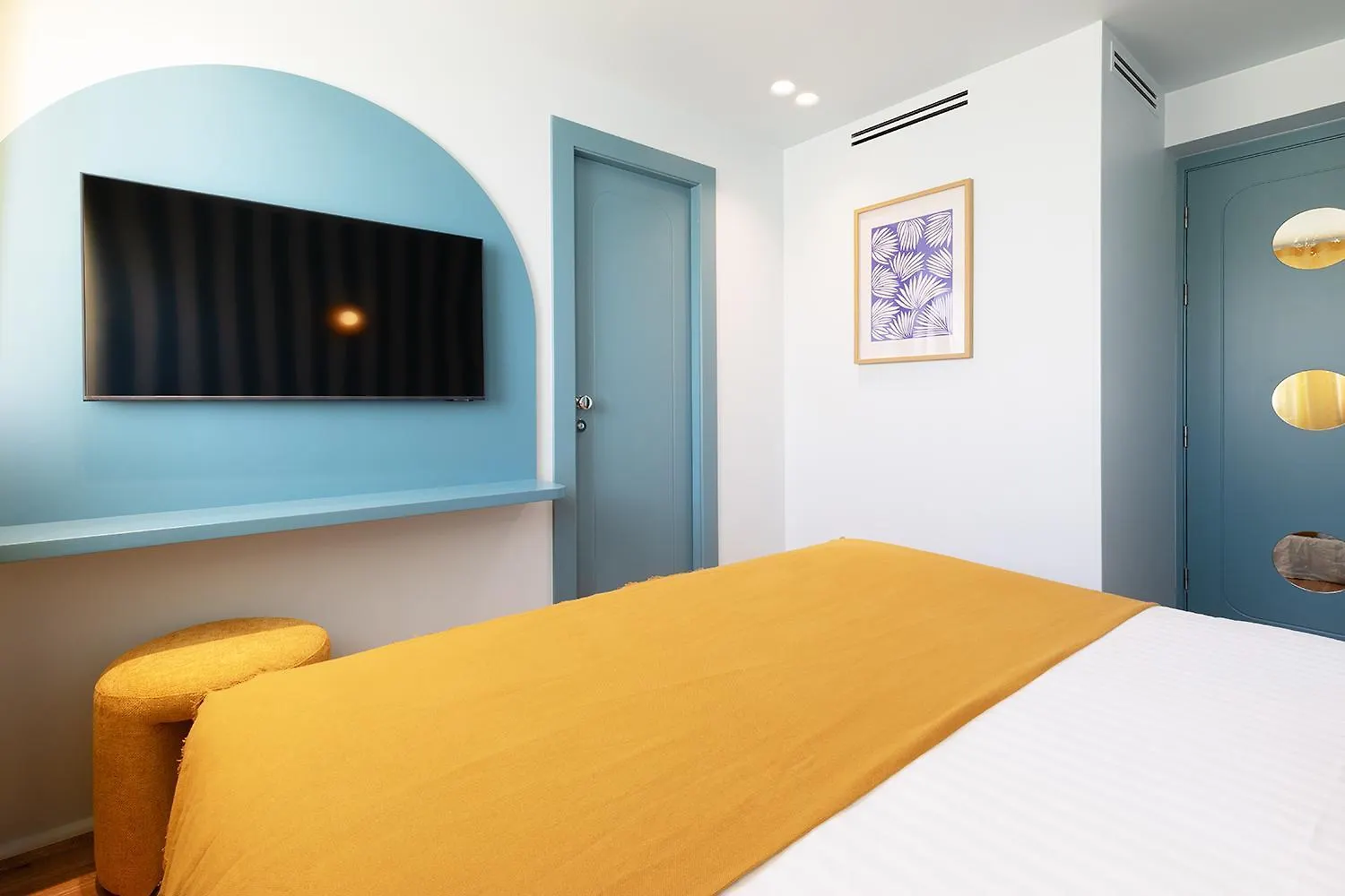 Paris Home Collection - Serviced Apartments Champs-Elysees - Rue De Ponthieu France