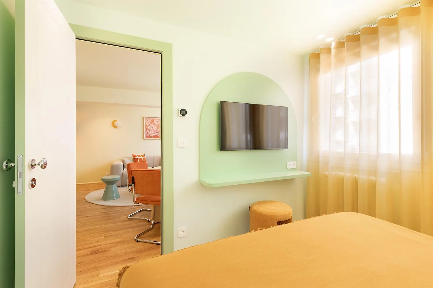 Paris Home Collection - Serviced Apartments Champs-Elysees - Rue De Ponthieu