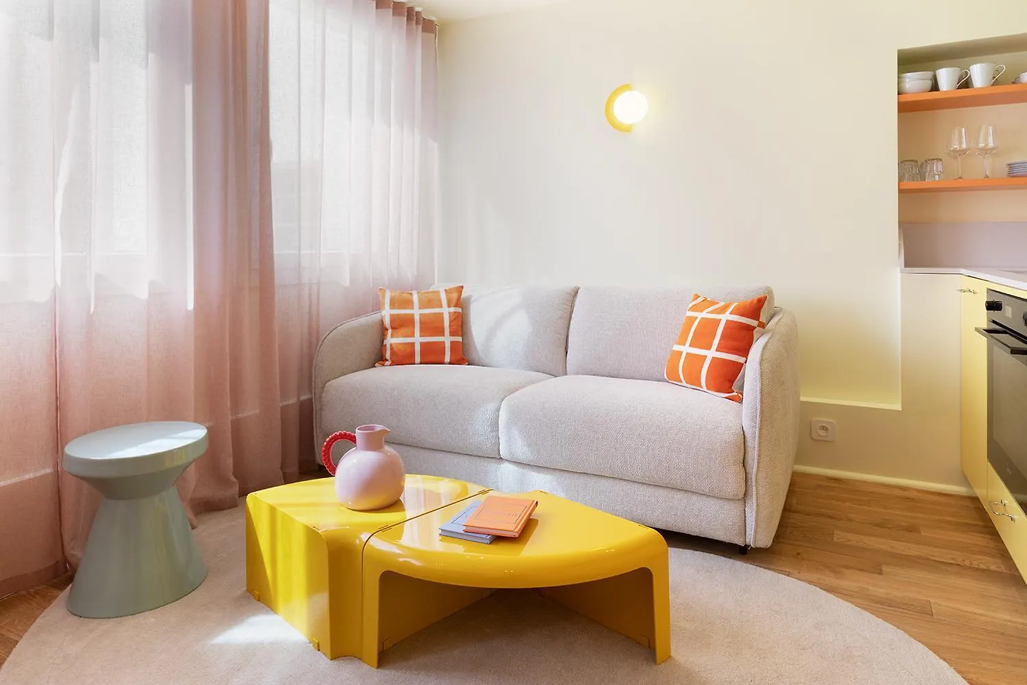 Paris Home Collection - Serviced Apartments Champs-Elysees - Rue De Ponthieu 0*,  France