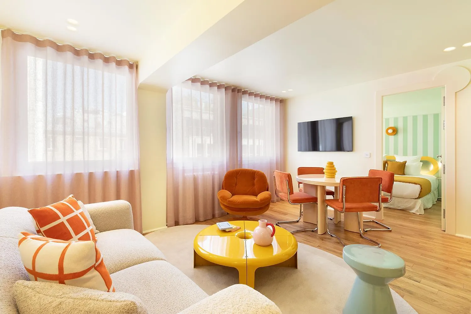 Paris Home Collection - Serviced Apartments Champs-Elysees - Rue De Ponthieu France