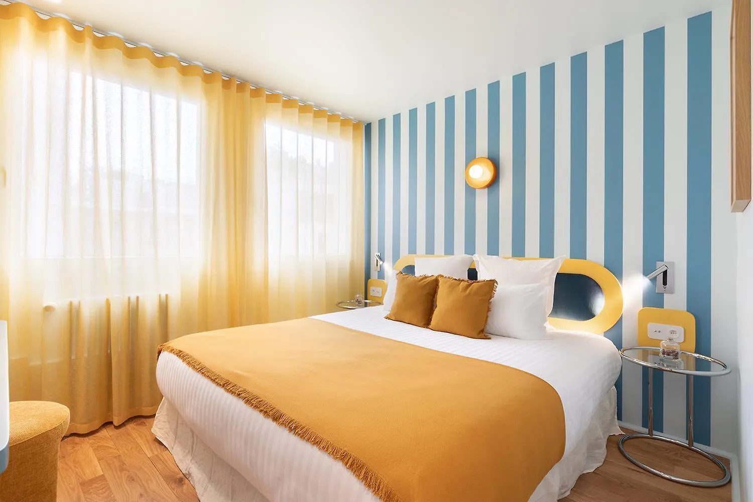 Paris Home Collection - Serviced Apartments Champs-Elysees - Rue De Ponthieu France