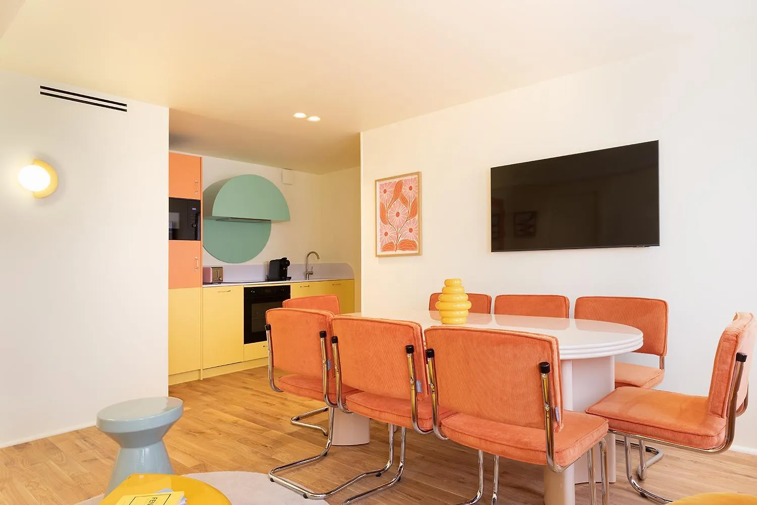 Paris Home Collection - Serviced Apartments Champs-Elysees - Rue De Ponthieu