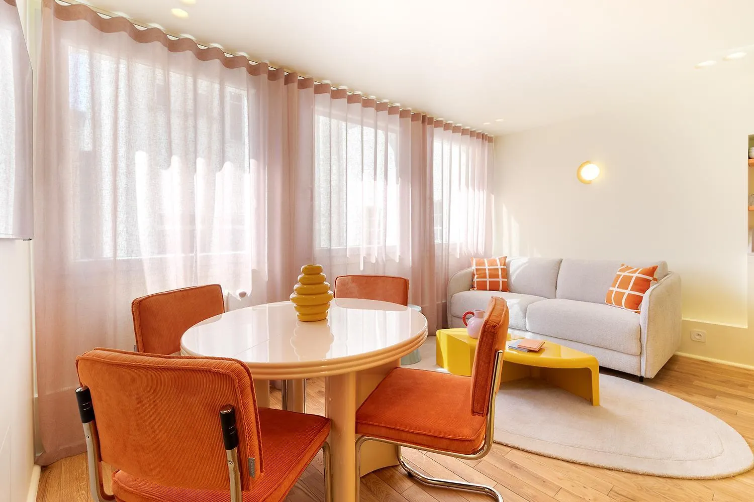 Paris Home Collection - Serviced Apartments Champs-Elysees - Rue De Ponthieu France
